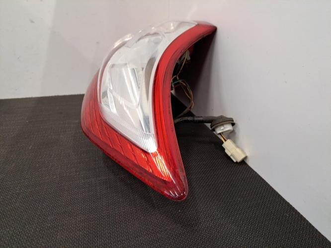 Image Feu arriere principal gauche (feux) - SUZUKI SWIFT 4