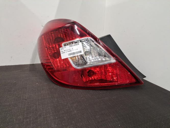 Image Feu arriere principal gauche (feux) - OPEL CORSA D