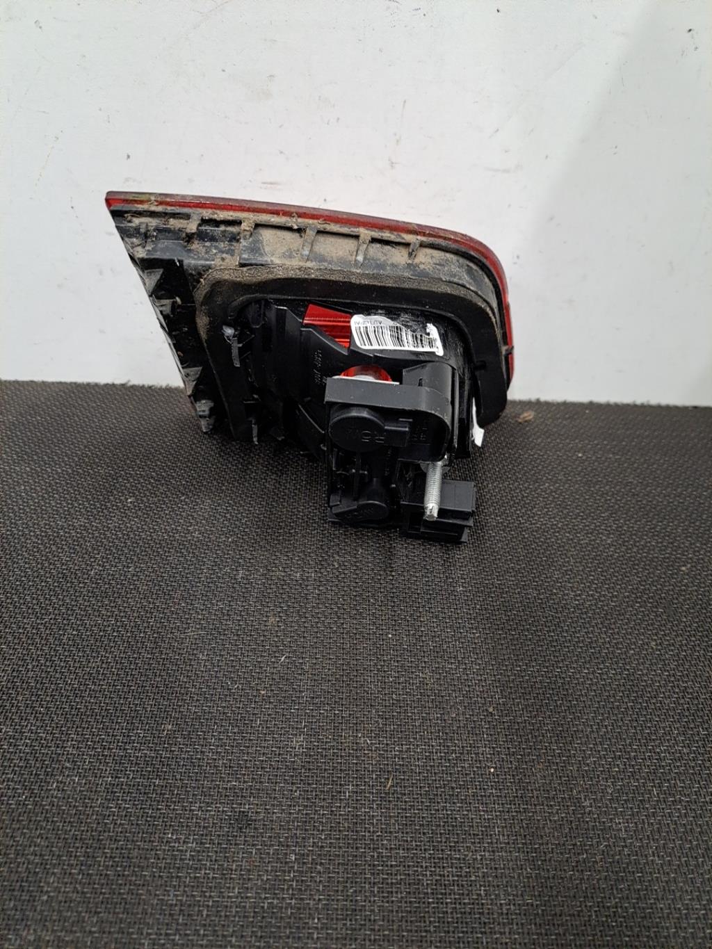 Feu arriere secondaire droit (feux) CITROEN C5 2 Diesel - 1