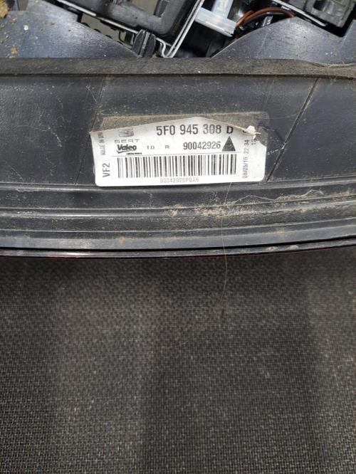 Image Feu arriere secondaire droit (feux) - SEAT LEON 3