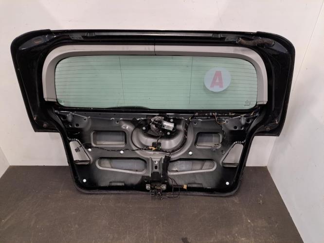 Image Malle/Hayon arriere - MERCEDES CLASSE B 245