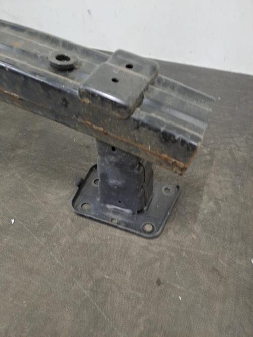 Image Renfort pare choc arriere (traverse) - FORD KUGA 2