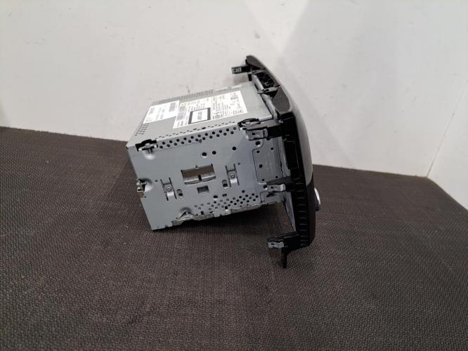 Image Autoradio d'origine - NISSAN QASHQAI 2