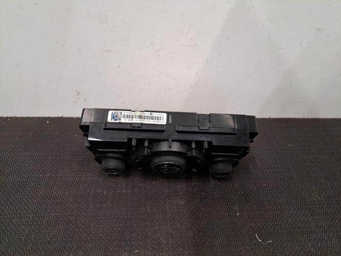 Image Commande chauffage - PEUGEOT 5008 1