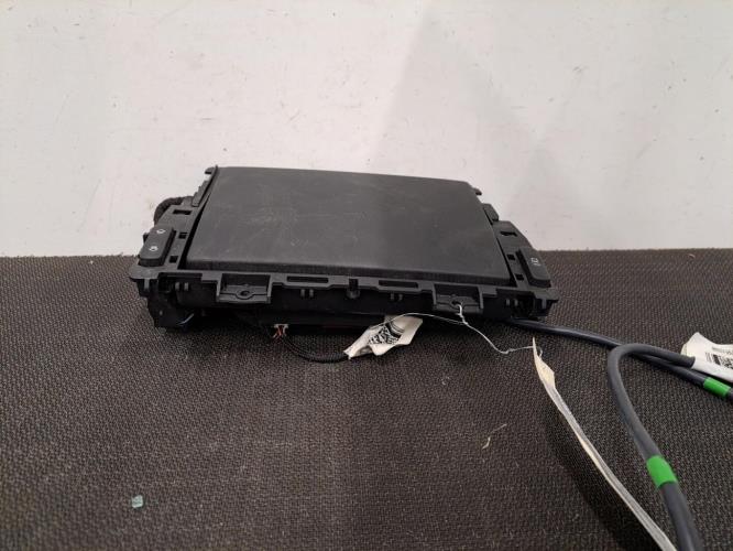 Image Ecran GPS - PEUGEOT 5008 1