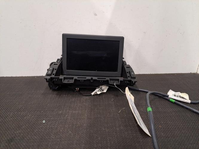 Image Ecran GPS - PEUGEOT 5008 1