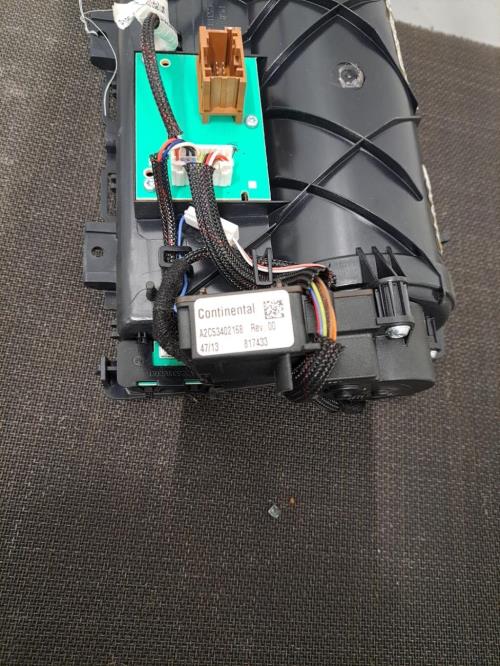 Image Ecran GPS - PEUGEOT 5008 1