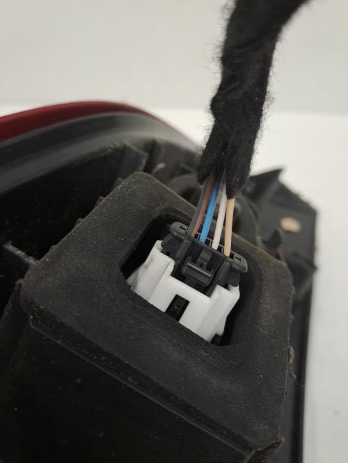 Image Feu arriere principal droit (feux) - RENAULT SCENIC 3