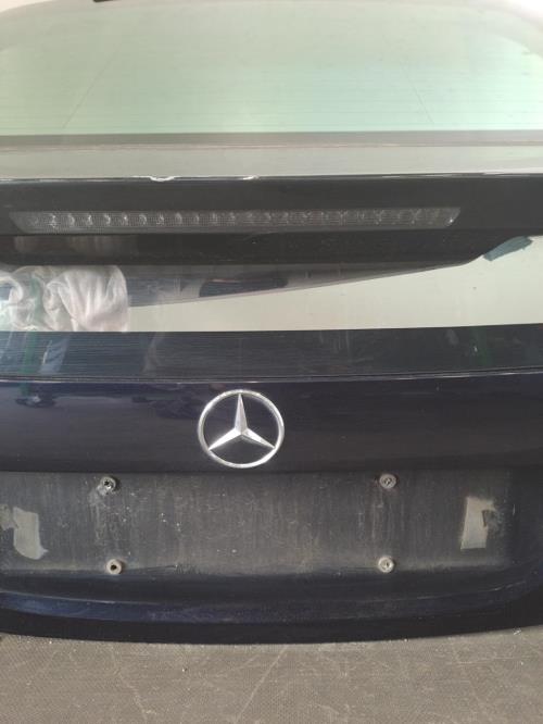 Image Malle/Hayon arriere - MERCEDES CLASSE C 203 COUPE SPORT