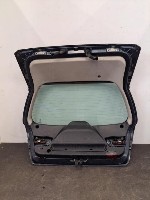 Image Malle/Hayon arriere - ALFA ROMEO 156
