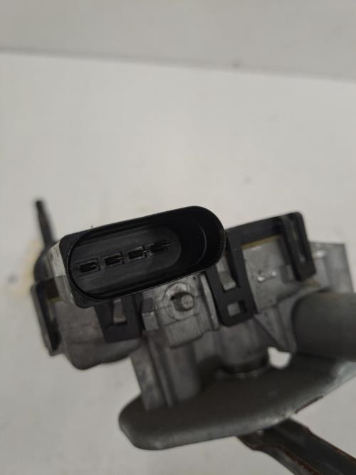 Image Moteur essuie glace avant - PEUGEOT 208 1