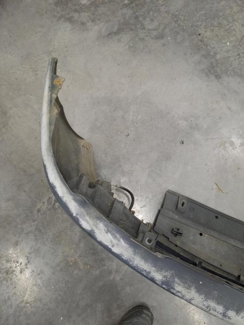 Image Pare choc avant - RENAULT CLIO 2