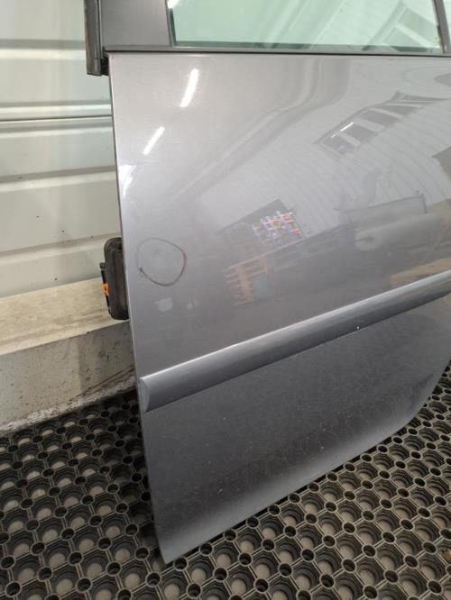 Image Porte arriere gauche - VOLKSWAGEN GOLF 5