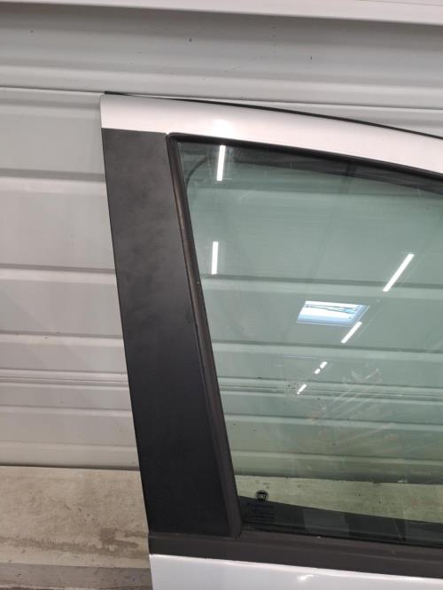 Image Porte avant droit - FIAT PUNTO EVO 3