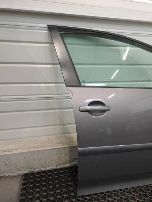Image Porte avant droit - VOLKSWAGEN GOLF 5