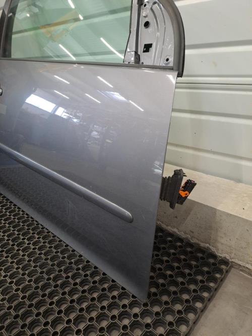 Image Porte avant droit - VOLKSWAGEN GOLF 5