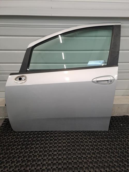 Image Porte avant gauche - FIAT PUNTO EVO 3