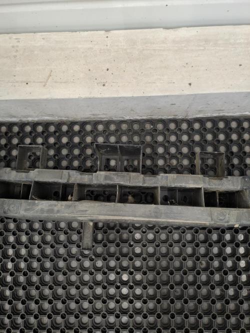 Image Renfort pare choc arriere (traverse) - RENAULT CLIO 4