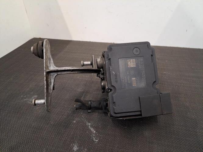 Image Bloc ABS (freins anti-blocage) - MERCEDES CLASSE C 204