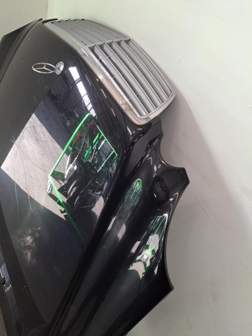 Image Capot - MERCEDES CLASSE E 211