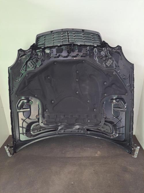 Image Capot - MERCEDES CLASSE E 211