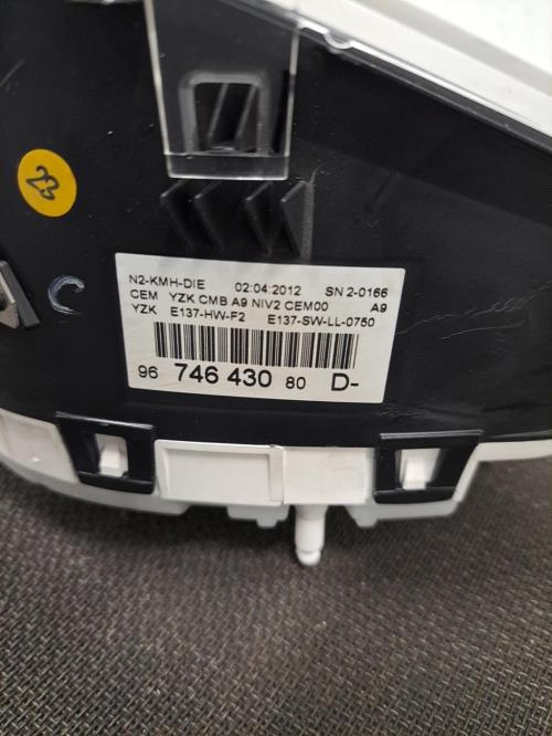 Image Compteur - PEUGEOT 208 1