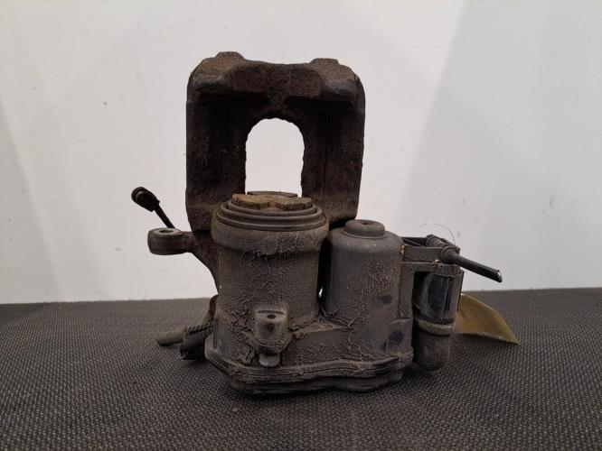 Image Etrier arriere droit (freinage) - BMW SERIE 5 F11