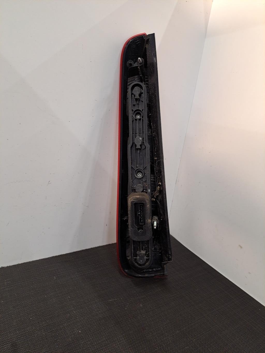 Feu arriere principal gauche (feux) FORD C-MAX 1 PHASE 1 Diesel - 1