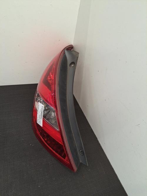 Image Feu arriere principal gauche (feux) - HYUNDAI I 20 1