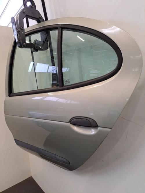 Image Porte arriere gauche - RENAULT MEGANE 1