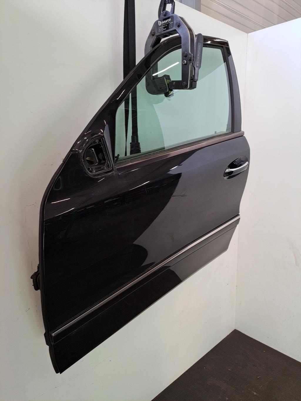 Porte avant gauche MERCEDES CLASSE E 211 PHASE 1 Diesel - 1