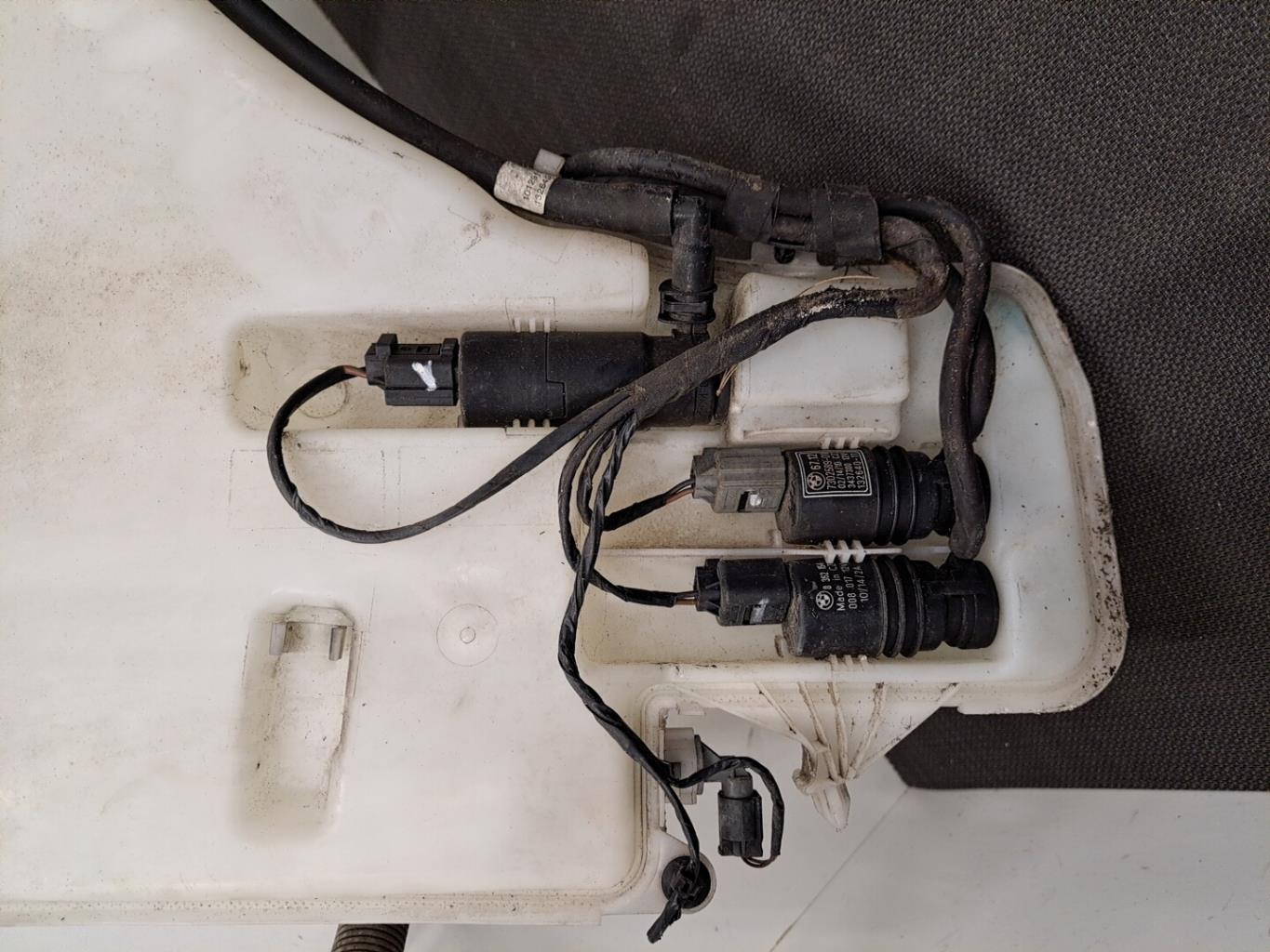 Vase de lave glace BMW SERIE 1 E87 PHASE 1 Diesel - 1