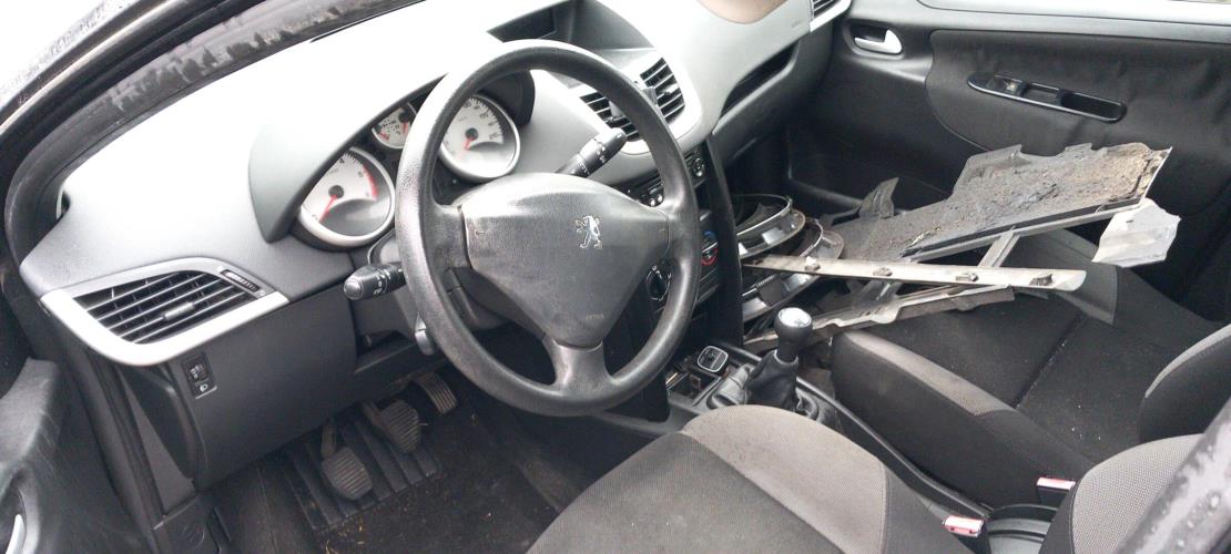Image Pare choc arriere - PEUGEOT 207