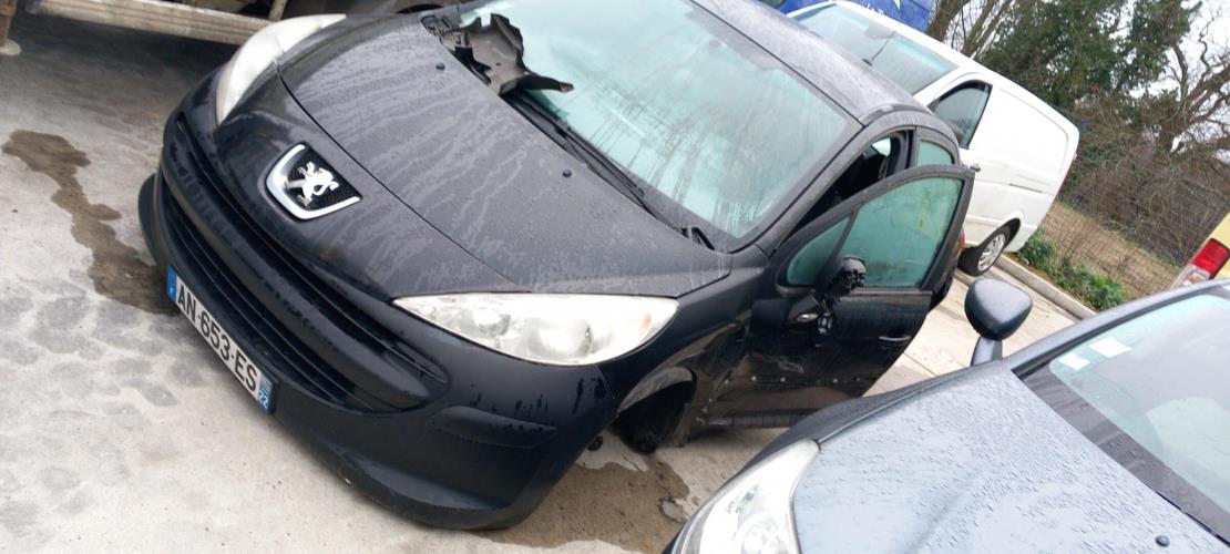 Image Pare choc arriere - PEUGEOT 207