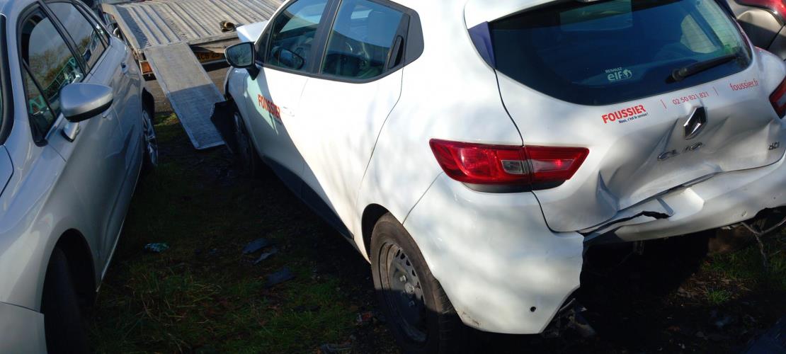 Image Feu arriere stop central - RENAULT CLIO 4