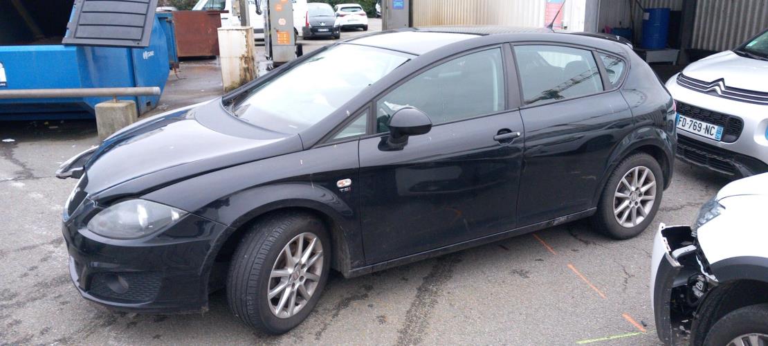 Image Feu arriere secondaire gauche (feux) - SEAT LEON 2