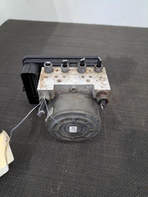 Image Bloc ABS (freins anti-blocage) - PEUGEOT 208 1