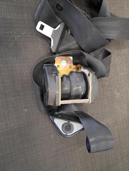 Image Ceinture avant droit - PEUGEOT 205