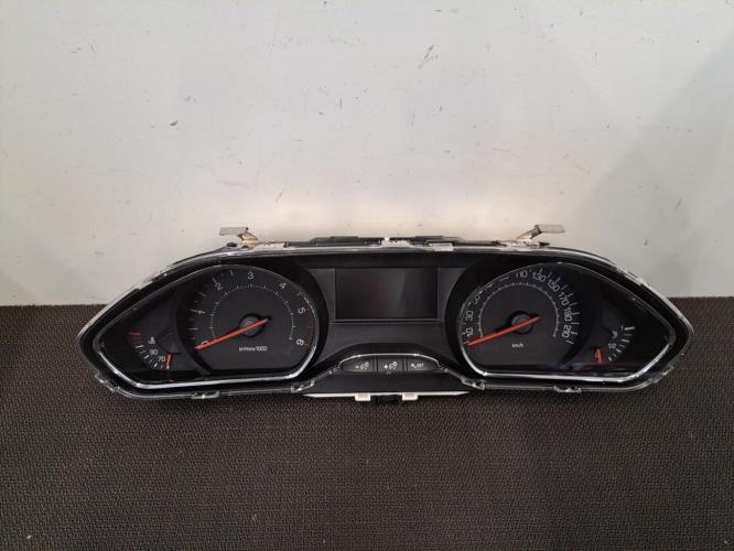 Image Compteur - PEUGEOT 208 1