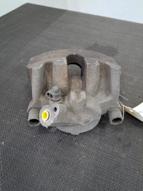 Image Etrier avant gauche (freinage) - PEUGEOT 508 1 SW
