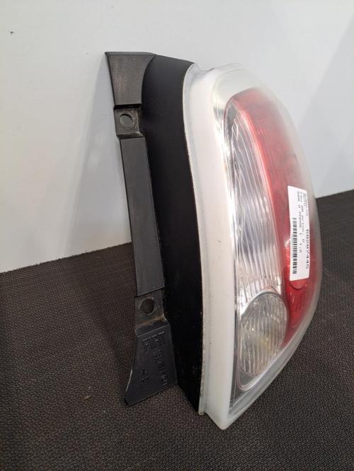 Image Feu arriere principal droit (feux) - FIAT 500 2