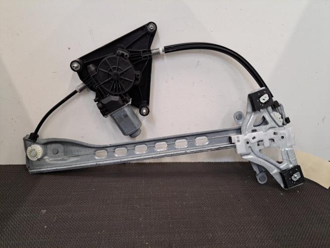 Image Leve vitre electrique avant gauche - PEUGEOT 108