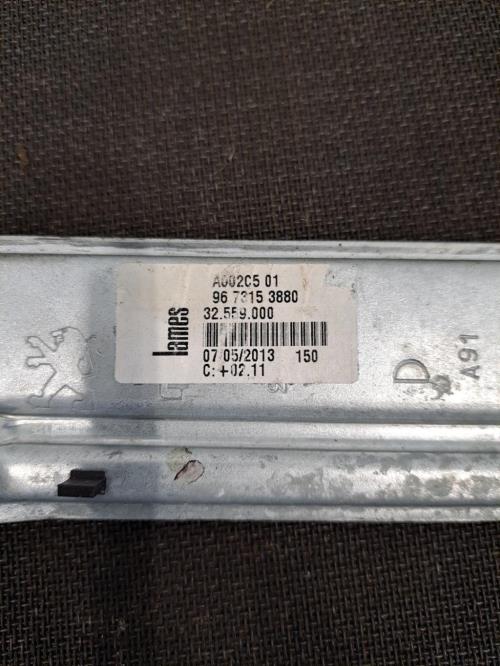 Image Leve vitre mecanique arriere droit - PEUGEOT 208 1