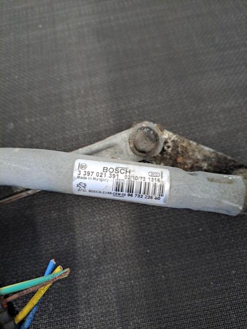 Image Moteur essuie glace avant - PEUGEOT 208 1