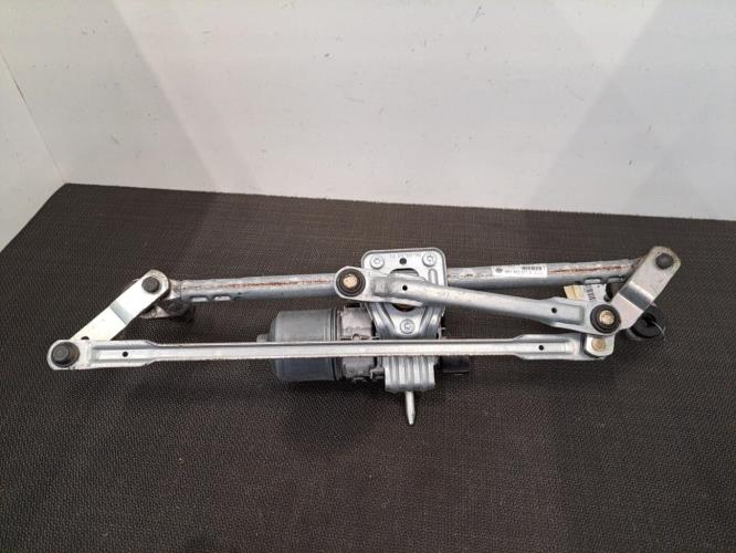 Image Moteur essuie glace avant - VOLKSWAGEN POLO 5