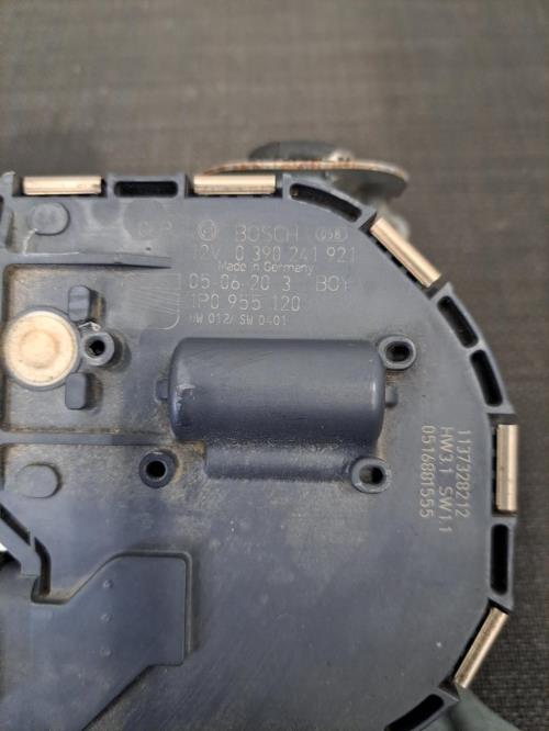 Image Moteur essuie glace avant droit - SEAT LEON 2