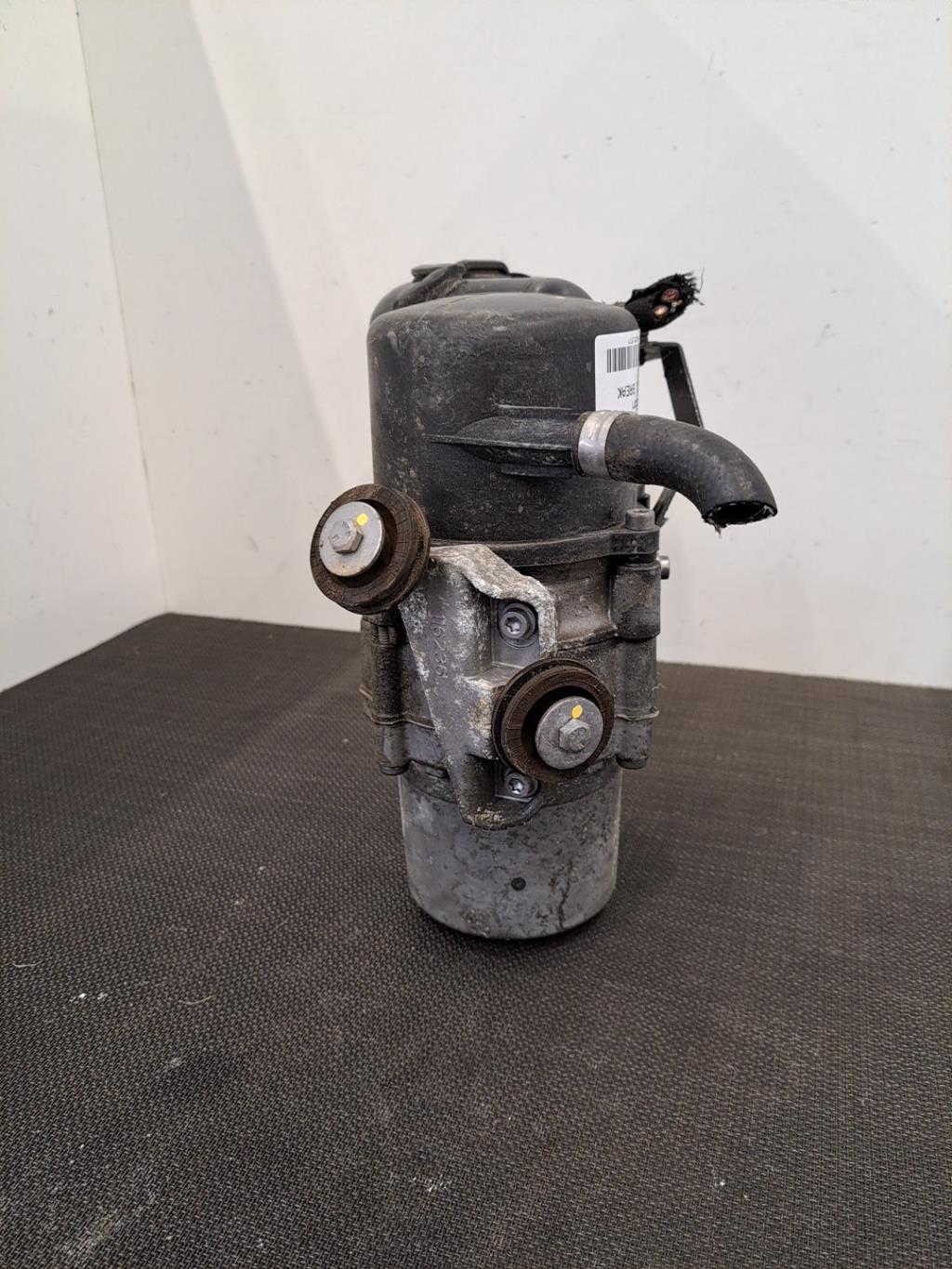 Pompe de direction PEUGEOT 508 1 SW PHASE 1 BREAK Diesel - 1