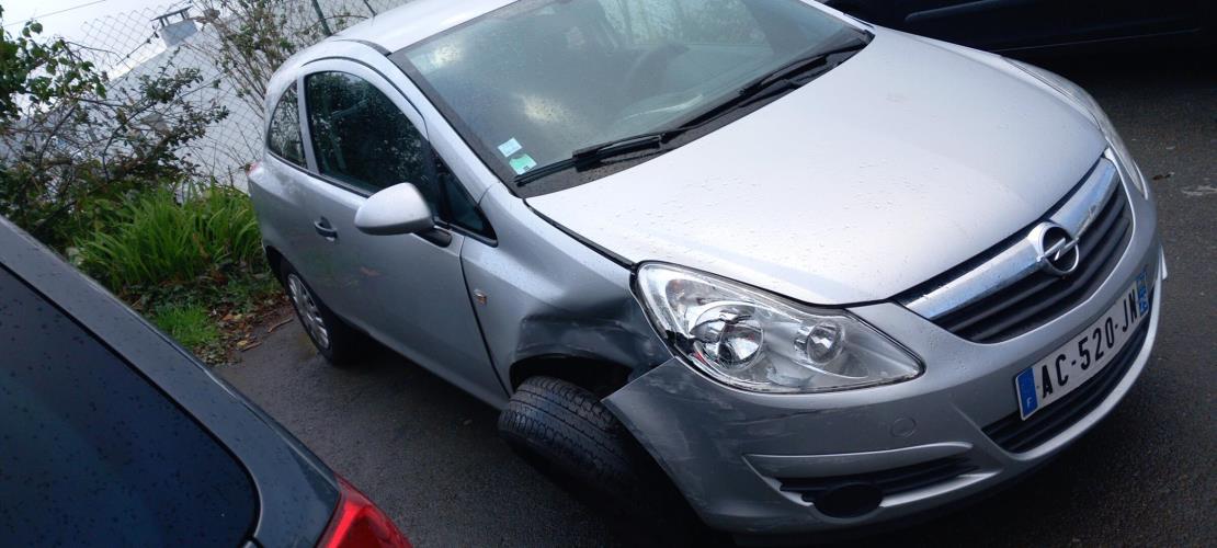 Image Porte avant gauche - OPEL CORSA D