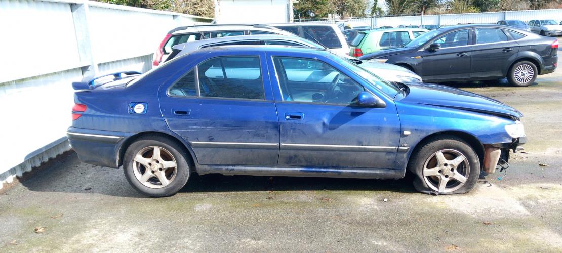 Image Feu arriere principal gauche (feux) - PEUGEOT 406
