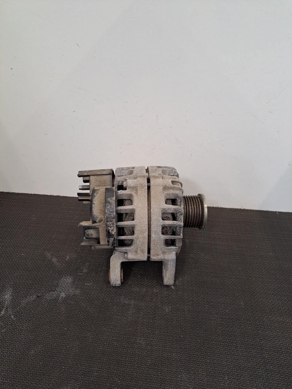 Alternateur RENAULT TWINGO 3 PHASE 2 Essence - 1